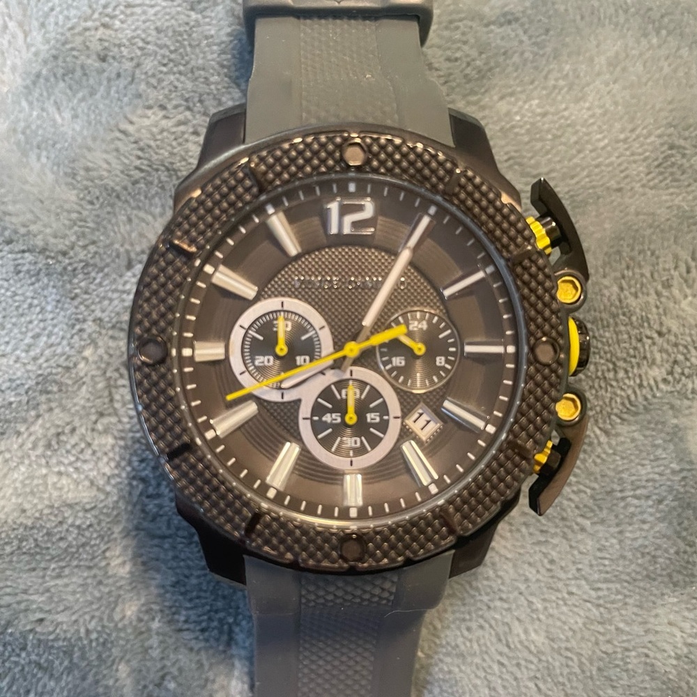 Vince Camuto Men's VC/1019DGDG The Striker Grey-Ionic Plated Watch